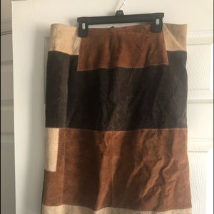 Suede patch skirt